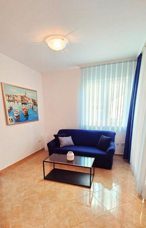 Apartments Lola Rovinj Ngoại thất bức ảnh
