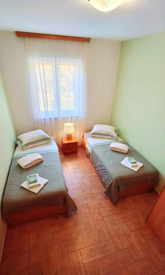 Apartments Lola Rovinj Ngoại thất bức ảnh