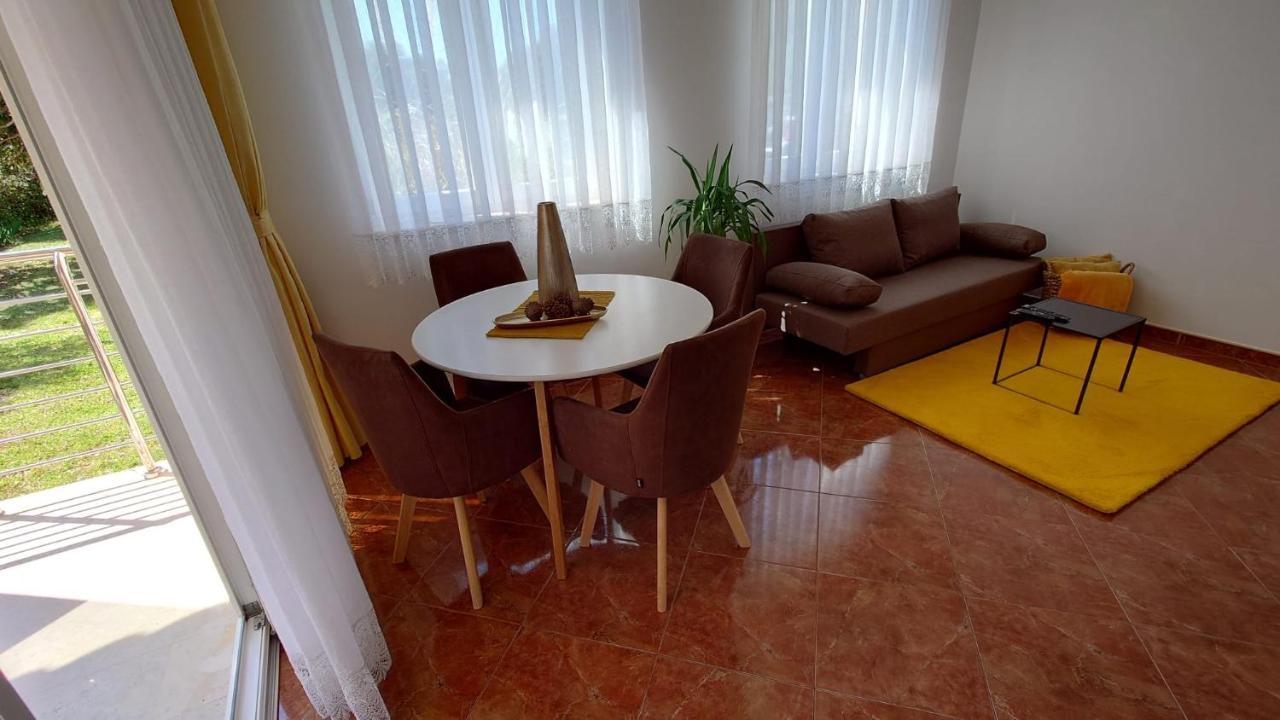 Apartments Lola Rovinj Ngoại thất bức ảnh
