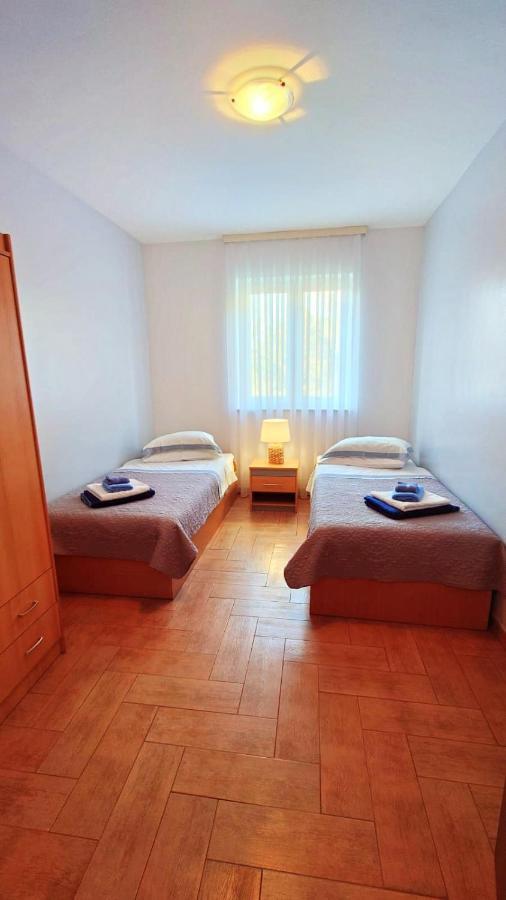Apartments Lola Rovinj Ngoại thất bức ảnh
