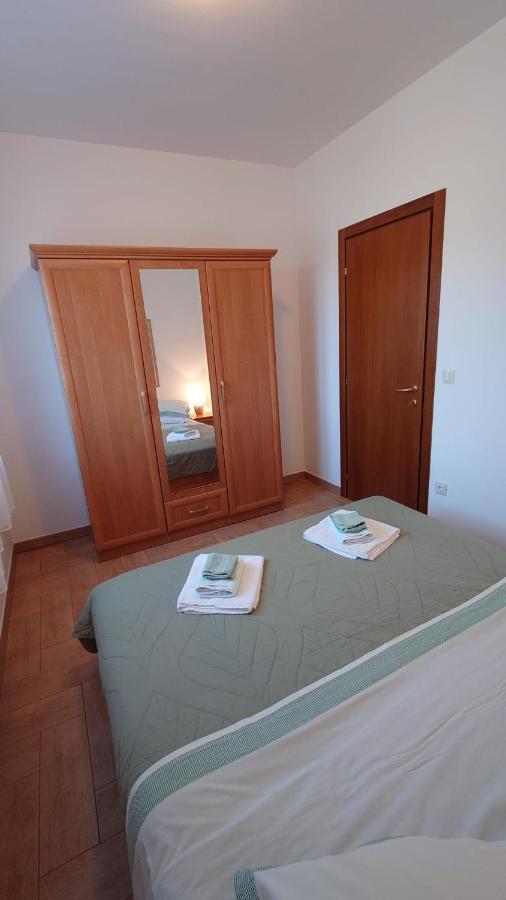 Apartments Lola Rovinj Ngoại thất bức ảnh